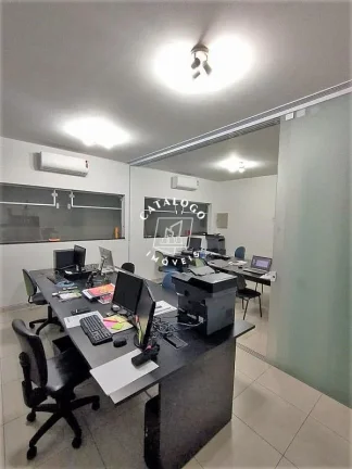Imagem Casa Comercial a Venda no bairro Jardim Irajá - Ribeirão Preto, SP