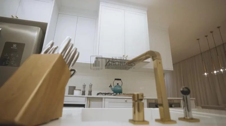 Imagem Apartamento com 2 suítes à venda no Centro de Balneário Camboriú/SC