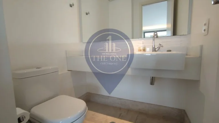 Imagem Apartamento para locação na Vila Madalena, São Paulo-SP: 2 quartos, 1 suíte, 2 salas, 3 banheiros, 1 vaga, 132m².