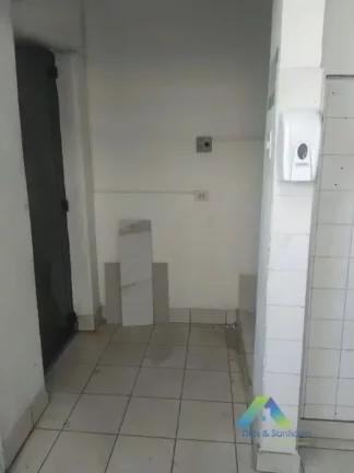 Imagem Galpão/ Depósito Comercial para alugar com 8 vagas na Vila das Mercês/Sp!