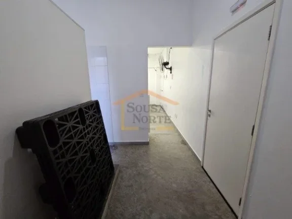 Imagem Excelente galpÃ£o para locaÃ§Ã£o com copa, 2 banheiros, Ã¡rea de serviÃ§o e 2 vaga de garagem. 170mÂ...