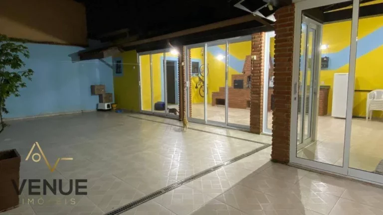 Imagem Sobrado com 4 dormitórios à venda, 264 m² por R$ 1.060.000,00 - Jardim Modelo - Suzano/SP