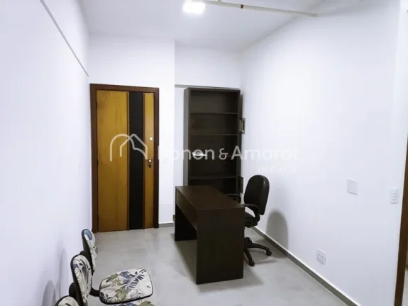 Imagem Venda , sala comercial , centro de Campinas. 
Andar alto 
Linda vista 
sol da manhã 
Totalmente rep...