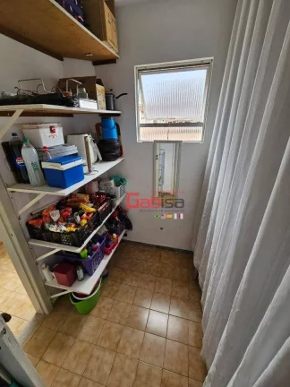 Imagem Apartamento com 3 dormitórios à venda, 100 m² por R$ 495.000 - Braga - Cabo Frio/RJ