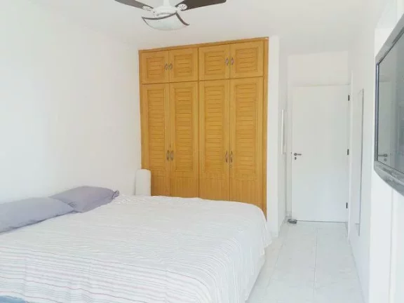 Imagem Apartamento com 3 dormitórios à venda, 215 m² - Tombo - Guarujá/SP