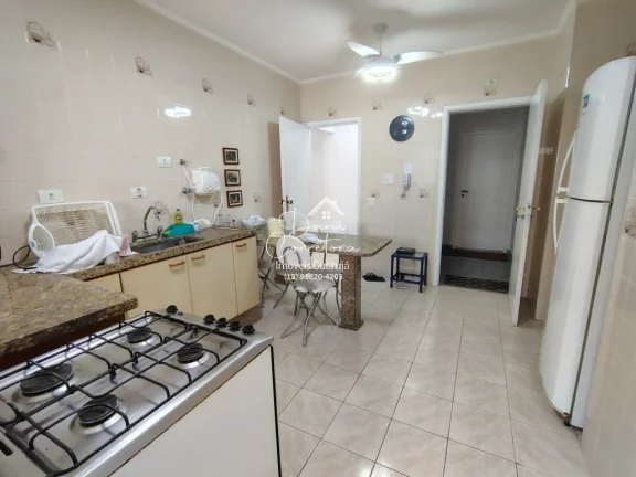 Imagem Apartamento à venda em Guarujá-SP, Pitangueiras: 2 quartos, 1 suíte, 2 salas, 2 vagas, 105m². Venha conferir!