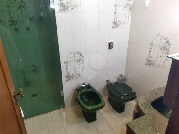 Imagem Casa à venda ou para alugar com 4 quartos, sendo 1 suíte, em Vila Madalena, São Paulo - SP