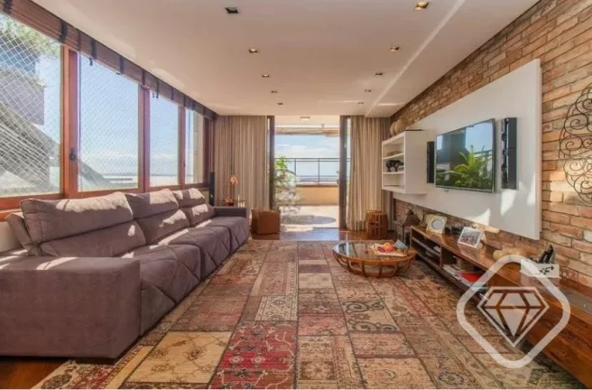 Imagem Apartamento Exclusivo com Terraço e Vista para o Pôr do Sol

Brilhante Imóveis apresenta um apart...
