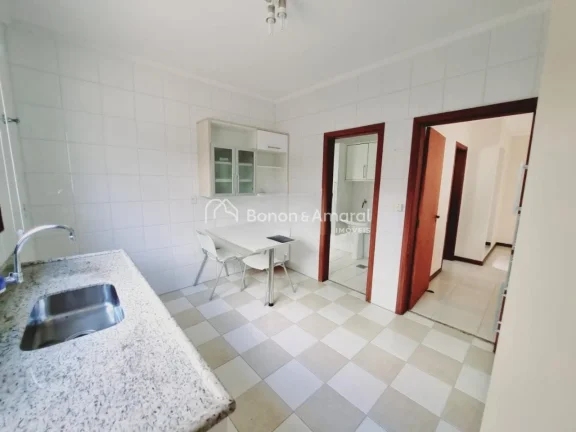 Imagem Charmosa e bem distribuída, esta casa de 182m² oferece conforto e praticidade em uma localização...