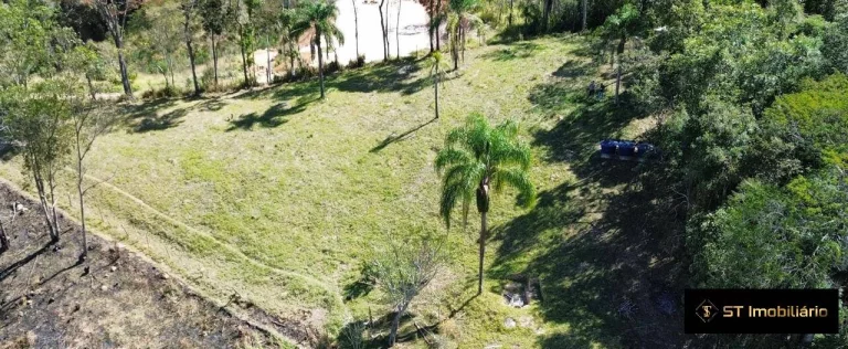 Imagem Terreno na Estrada do Rio Acima, Boa Topografia 1680m² por R$250mil