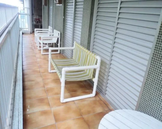 Imagem Apartamento à venda no Guarujá na Praia das Pitangueiras.