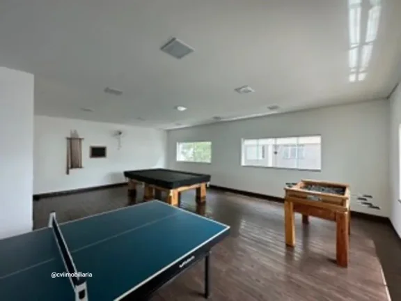 Imagem Vendo apartamento de 3 quartos , 2 vagas cobertas de garagem, suíte e banho social com armários em...