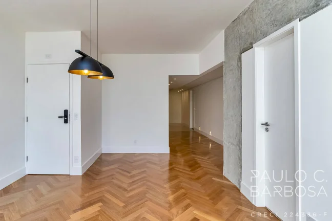Imagem Haddock Lobo Venda - 2 Suítes - 2 Vagas - 142 m² - Reformado