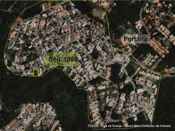 Imagem Cond. Golf Village (LOTE) 578,70 m² alto em declive, com linda vista!