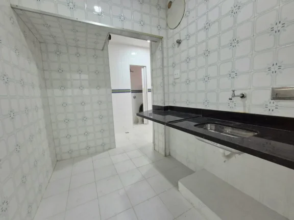 Imagem Apartamento para Venda em Rio de Janeiro, COPACABANA, 2 dormitórios, 1 banheiro, 1 vaga