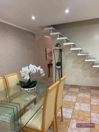 Imagem Sobrado com 3 dormitórios à venda, 164 m² por R$ 590,000- Jardim Alto Alegre (São Rafael) - São Paulo/SP