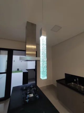 Imagem Casa com 3 dormitórios à venda, 250 m² por R$ 873.000,00 - Villa Branca - Jacareí/SP