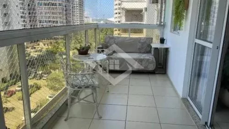 Imagem Apartamento de 3 Quartos para Venda na Barra da Tijuca com 77 m²