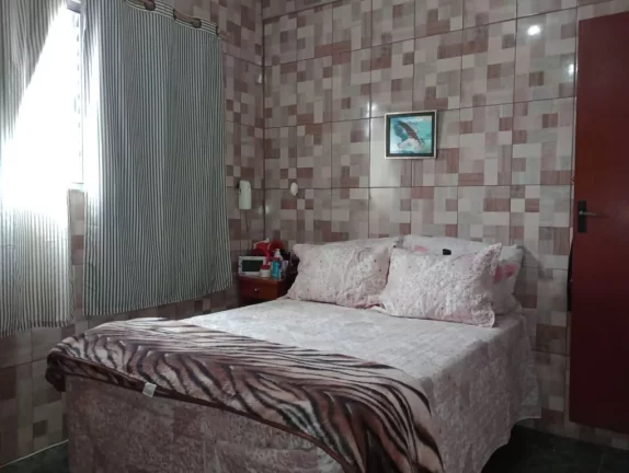 Imagem Sobrado com 5 dormitórios à venda, 179 m² por R$ 425.000,00 - Vila Amélia - Poá/SP