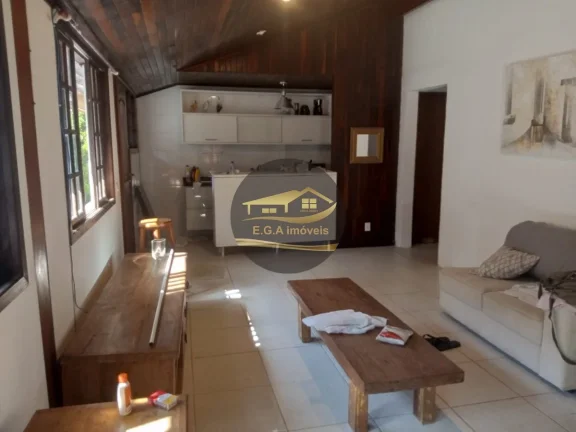 Imagem Casa na praia de Boiçucanga