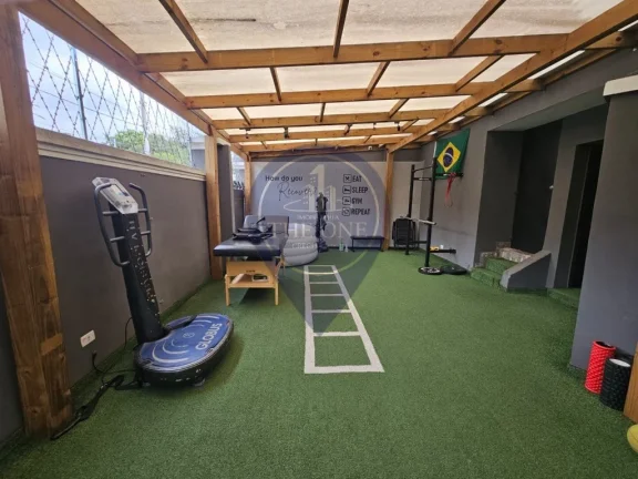 Imagem Casa à venda em São Paulo-SP, Jardim Paulista: 4 quartos, 1 suíte, 2 salas, 2 banheiros, 2 vagas, 325m². Venha conhecer!