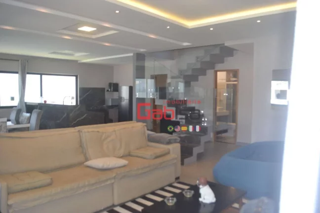 Imagem Casa com 4 dormitórios à venda, 210 m² por R$ 1.700.000,00 - Caravelas - Armação dos Búzios/RJ