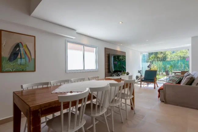 Imagem Casas em Aldeia da Serra 500m²