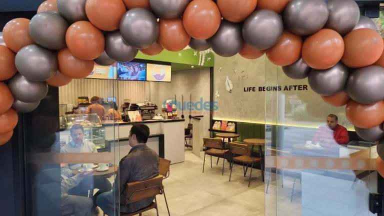 Imagem Cafeteria à Venda na Chácara Santo Antônio, SP, 50m² R$ 210.000