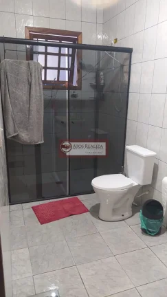 Imagem Vendo Oportunidade no parque do terceiro lago. Vendo casa em condomínio parque terceiro lago, terreno de 504m², 180m² de área útil, 2 Dormitirios, sacada, 2 salas, 2 Banheiros, 3 vagas de garagem, canil e poço artesiano, valor de SUPER Oportunidade. R$ 65