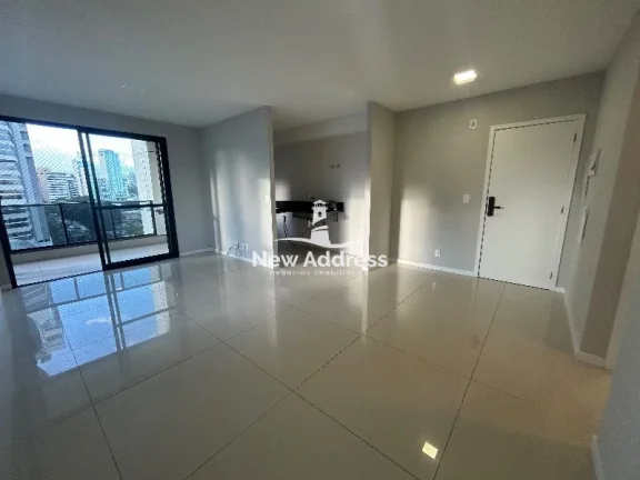 Imagem Apartamento de 3 quartos, com 129m² e sol da manhã, à venda na Enseada do Suá - Vitória