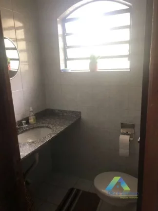 Imagem Ipiranga Sobrado 250M², 3 dormitórios, 6 vagas, ótima localização e valor !!!