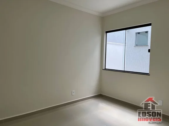 Imagem Linda Casa, 2 Quartos, sendo 1 Suíte, Área Gourmet