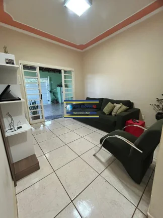 Imagem Casa 3 dormitórios R$ 389.000 até 4 veículos garagem no bairro Jardim Doutor Paulo Romeu em Ribeirão Preto - SP.