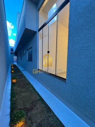 Imagem CA1758

Casa nova com 3 quartos sendo 1 suíte plena

 A casa possui:

- 3 Suites com 16m2, sendo 02...