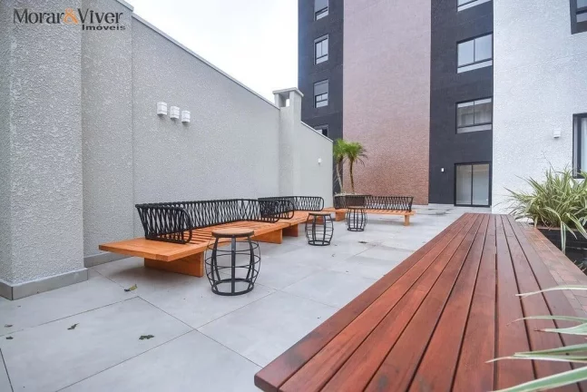 Imagem Apartamento para Venda em Curitiba, São Francisco, 2 dormitórios, 1 suíte, 2 banheiros, 2 vagas