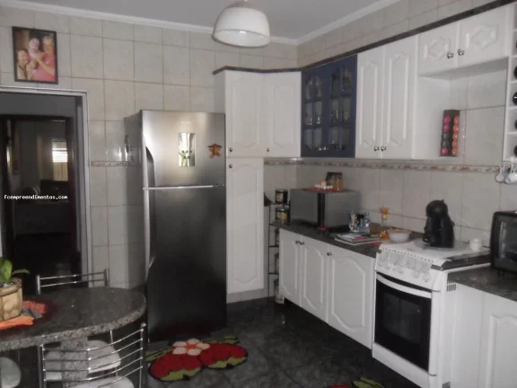 Imagem Sobrado para Venda em Limeira, Parque Novo Mundo, 3 dormitórios, 1 suíte, 2 banheiros, 3 vagas