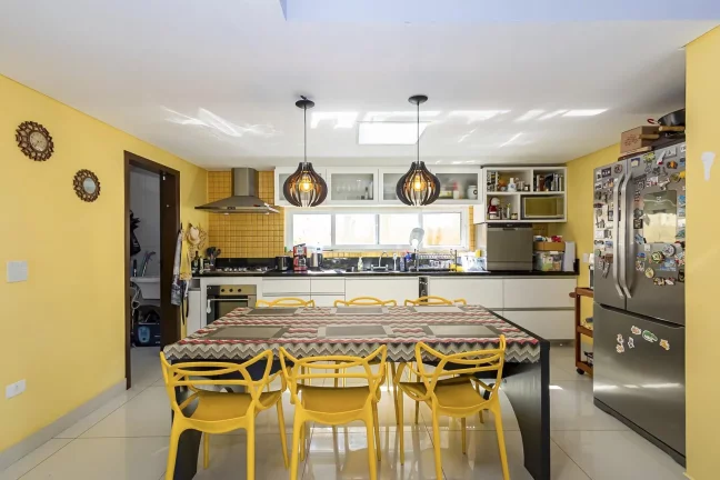 Imagem Casa Residencial de 3 quartos no bairro Campo Comprido
