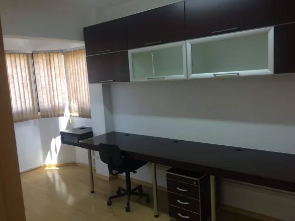 Imagem Sala Comercial com 49 m² Vista Livre Dividida em 3 Salas
