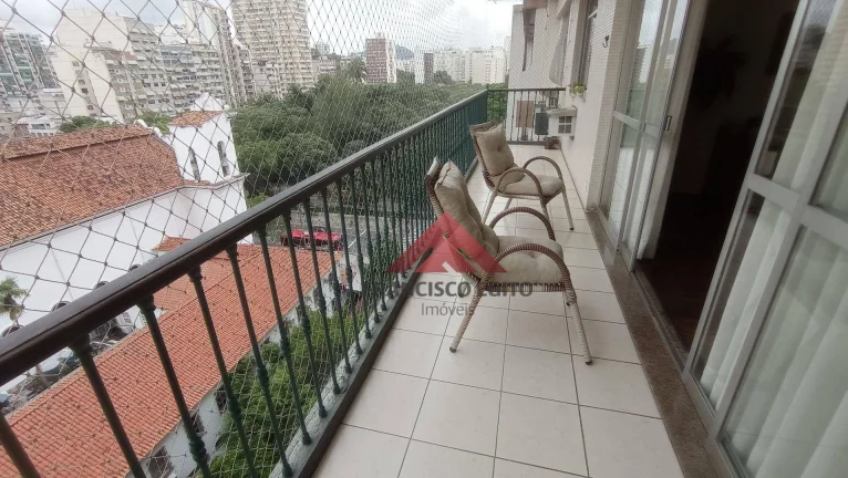 Imagem Apartamento 4 quartos à venda em Icaraí, Niterói/RJ, 150 m² por R$ 1.600.000