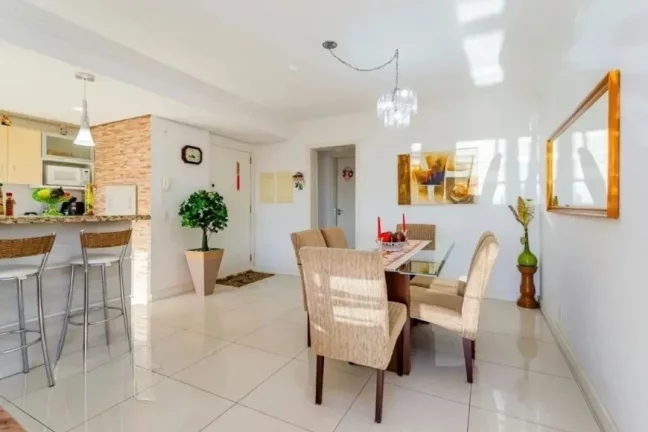 Imagem Apartamento Impecável de 3 dormitórios e 2 vagas