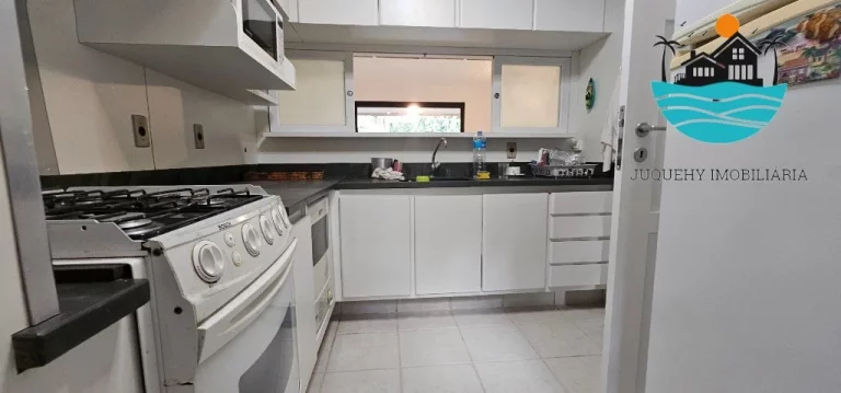 Imagem Casa em condomínio Aluguel Anual em Juquehy, av. da praia. 3 suítes, piscina coletiva, 2 vagas, academia, Quadra Tênis | Juquehy Imobiliária