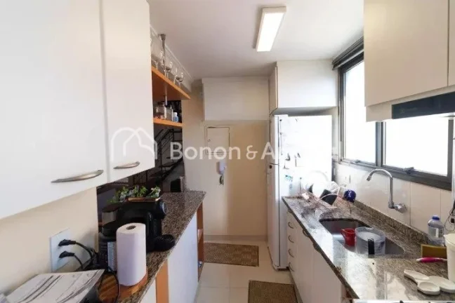 Imagem Cobertura espaçosa à venda com área de 110 m². O imóvel está todo mobiliado e possui living pa...