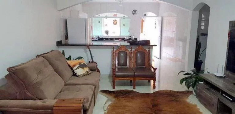 Imagem LINDA CASA COM PISCINA