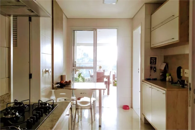 Imagem Apartamento à venda com 4 quartos, sendo 2 suítes, no condomínio The Address, São Paulo - SP