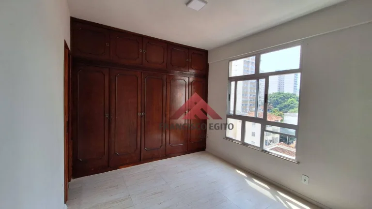 Imagem Apartamento com 2 dormitórios para alugar, 50 m² por R$ 3.291,56/mês - Icaraí - Niterói/RJ