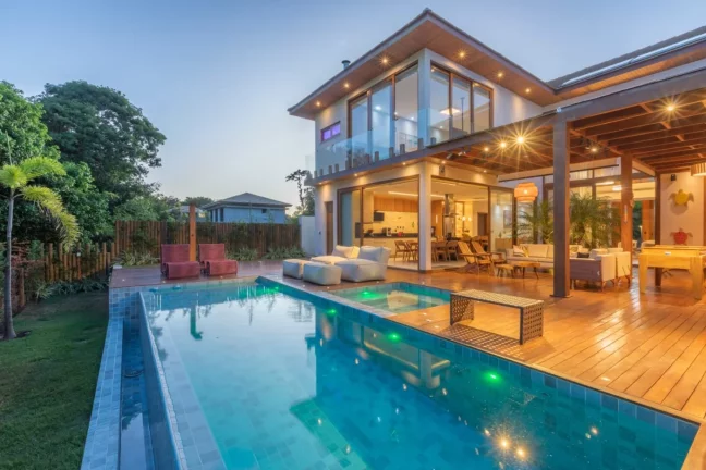 Imagem Casa em Condomínio para Venda em Mata de São João, Praia Do Forte - Mata De São João, 5 dormitórios, 5 suítes, 7 banheiros, 4 vagas