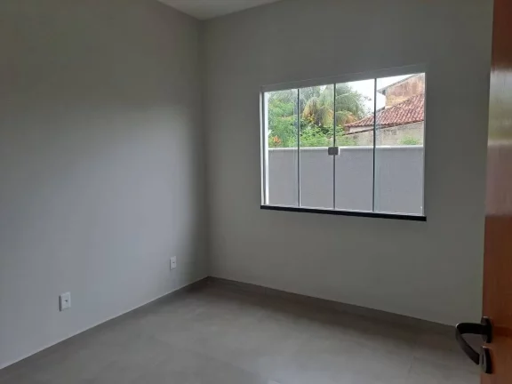 Imagem Linda casa Itaiapuaçu Jardim Atlântico Leste