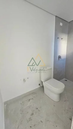 Imagem Sobrado em Condomínio à venda no Bairro Alto Curitiba PR