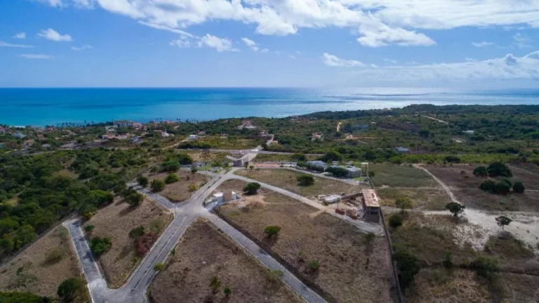 Imagem Terreno à venda, 300 m² por R$ 149.034,50 - Enseada de Jacumã - Conde/PB