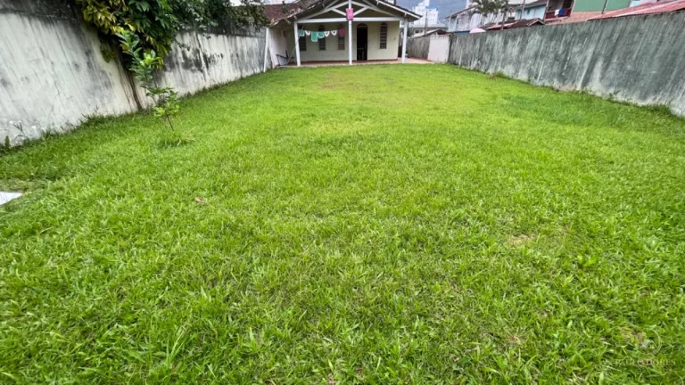 Imagem OPORTUNIDADE! CASA EM CORREDOR COMERCIAL NO BAIRRO PEREQUÊ-AÇU EM UBATUBA / SP
